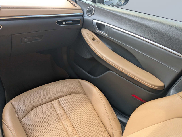 Used 2020 Hyundai Sonata Limited w/ Cargo Package FWD image 15