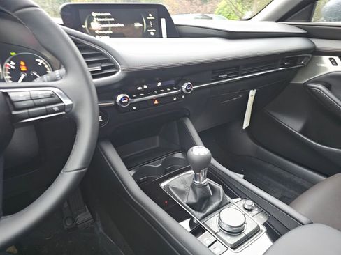 New 2026 MAZDA MAZDA3 2.5 S Hatchback w/ Premium Pkg image 19