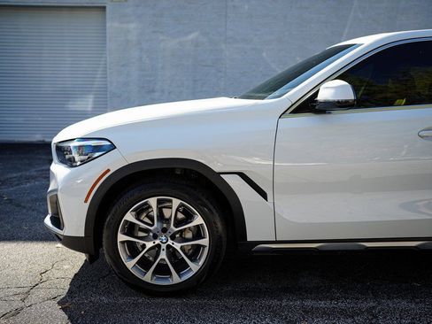 Used 2023 BMW X6 xDrive40i image 11