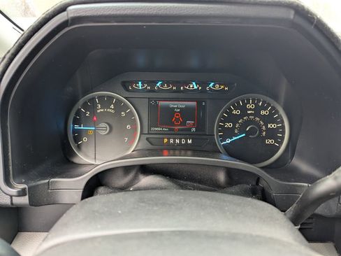 Used 2017 Ford F150 XLT w/ Trailer Tow Package AWD/4WD image 24