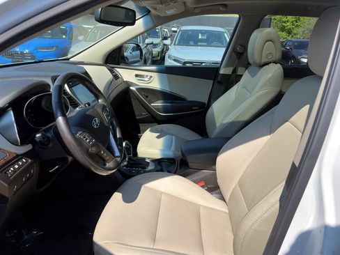 Used 2018 Hyundai Santa Fe AWD image 13