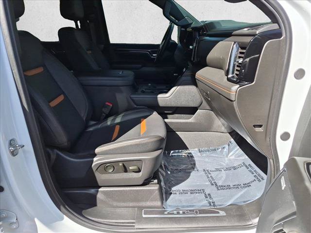 Used 2024 GMC Sierra 2500 AT4 w/ AT4 Premium Plus Package AWD/4WD image 21