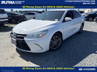Used 2015 Toyota Camry SE video 1