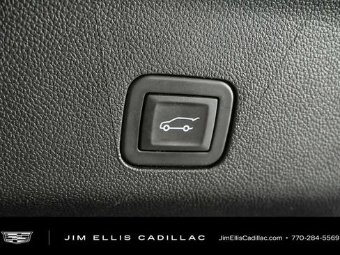 Used 2025 Chevrolet Tahoe LT RWD image 35