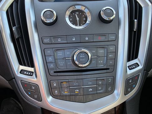 Used 2010 Cadillac SRX Premium AWD/4WD image 27