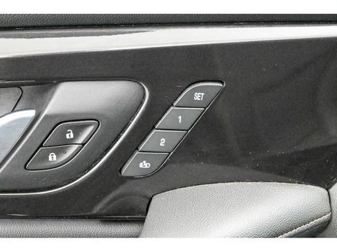 Used 2020 Chevrolet Blazer Premier image 30