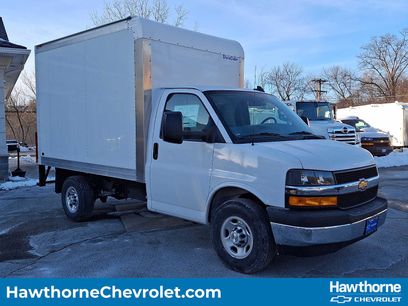 New 2026 Chevrolet Express 3500 w/ Power Convenience Package