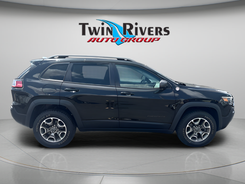 Used 2021 Jeep Cherokee Trailhawk w/ Premium Leather Package AWD/4WD image 5
