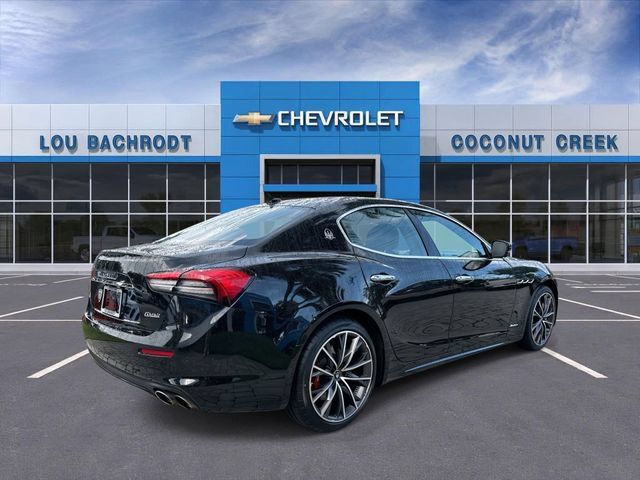 Used 2021 Maserati Ghibli S GranLusso RWD image 8