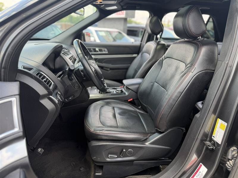 Used 2017 Ford Explorer Sport w/ Equipment Group 401A AWD/4WD image 13