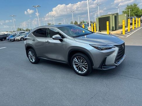 Used 2022 Lexus NX 350h AWD image 3