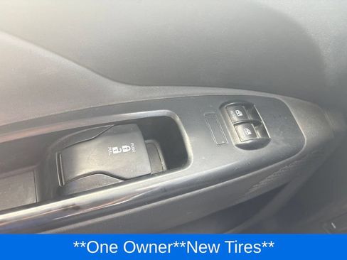 Used 2015 RAM ProMaster City Tradesman SLT w/ Lights & Wheels Group FWD image 12