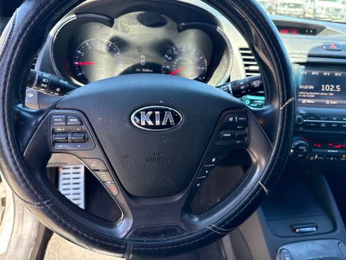 Used 2016 Kia Forte SX w/ SX Premium Technology Package FWD image 12