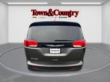 Used 2023 Chrysler Voyager LX image 5