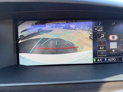 Used 2015 Lexus LS 460 AWD image 29
