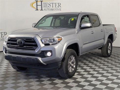 Used 2018 Toyota Tacoma SR5 image 4