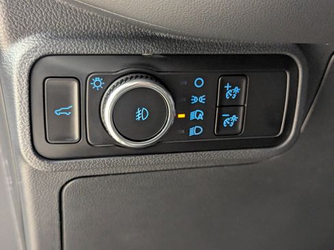 Certified 2025 Ford Explorer ST-Line w/ ST-Line Street Pack image 25