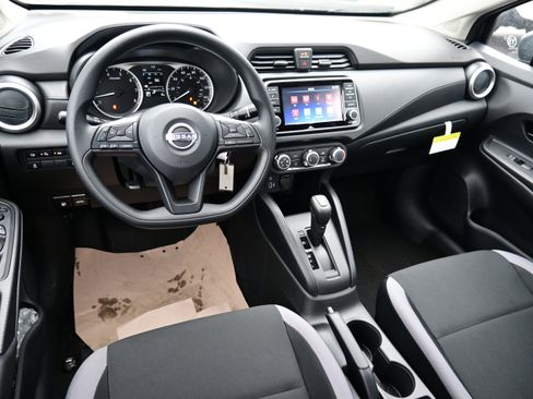 New 2025 Nissan Versa S w/ Trunk Package image 17