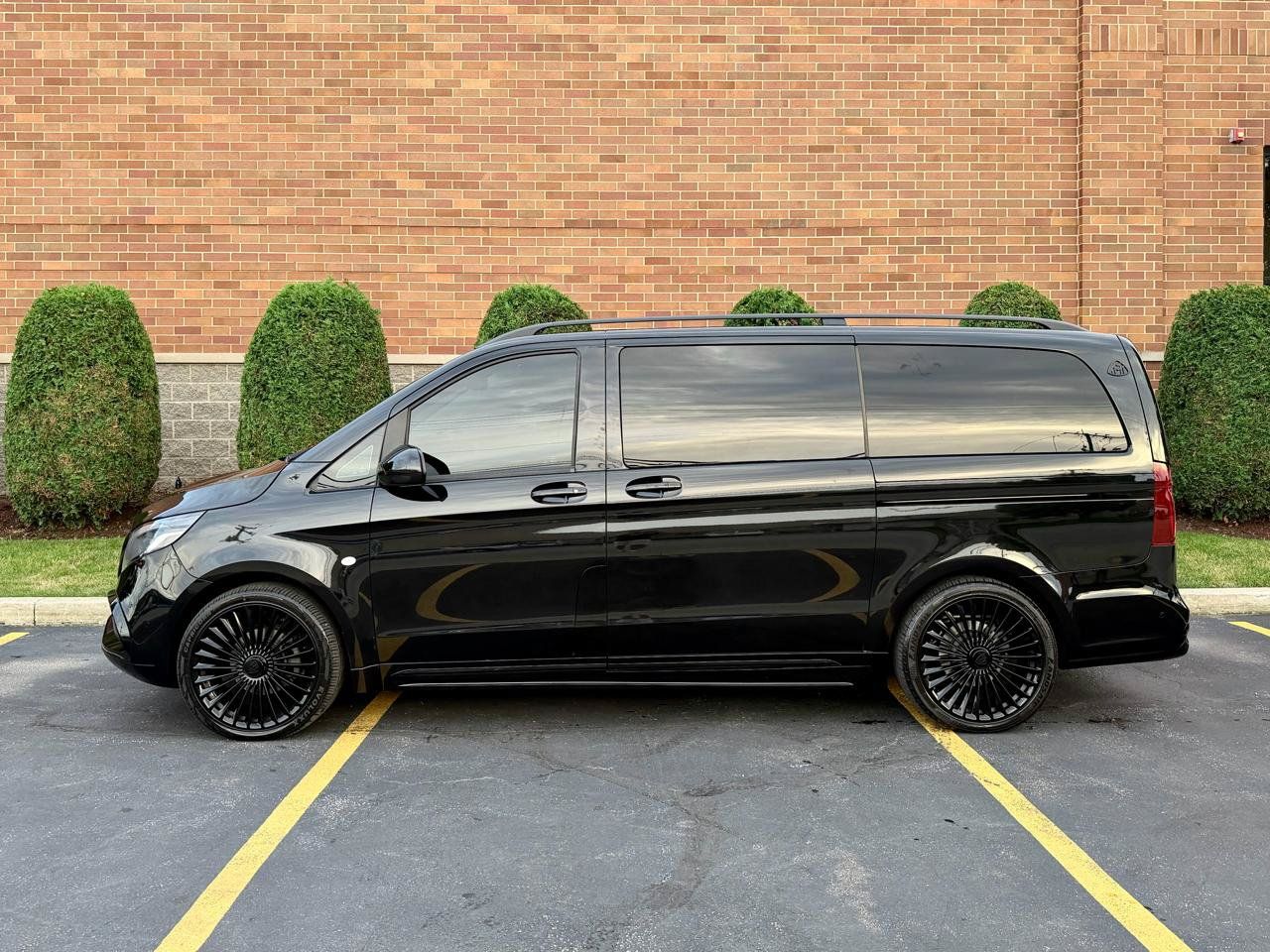 Used 2021 Mercedes-Benz Metris Passenger image 15