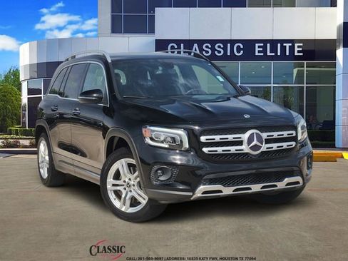 Used 2021 Mercedes-Benz GLB 250 image 1