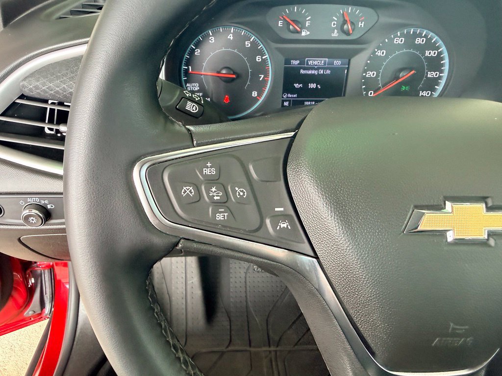Used 2025 Chevrolet Malibu RS FWD image 21