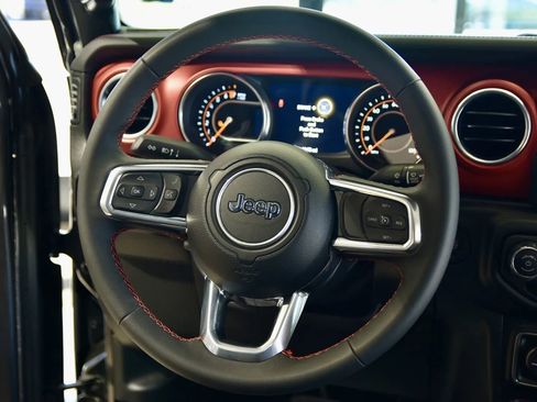 Used 2023 Jeep Gladiator Rubicon w/ LED Lighting Group image 21