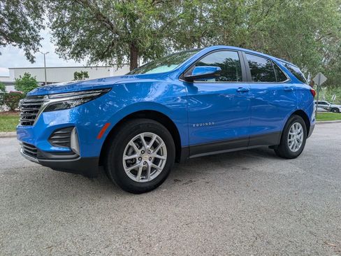 Used 2024 Chevrolet Equinox LT w/ LPO, Floor Liner Package FWD image 3