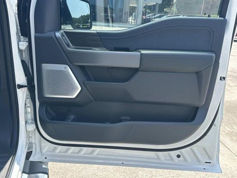 Used 2024 Ford F150 Lariat w/ Equipment Group 502A High AWD/4WD image 14