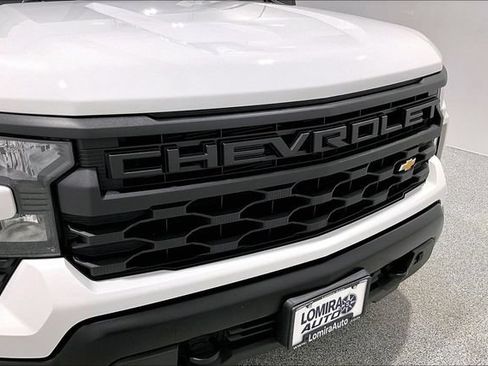 Used 2022 Chevrolet Silverado 1500 W/T w/ WT Value Package AWD/4WD image 44