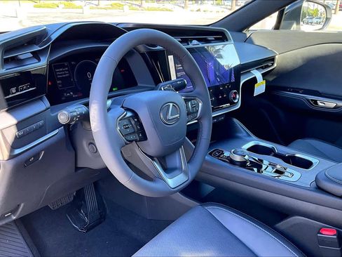 New 2026 Lexus RZ 350e image 10