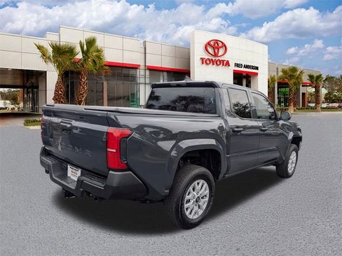 Certified 2024 Toyota Tacoma SR image 5