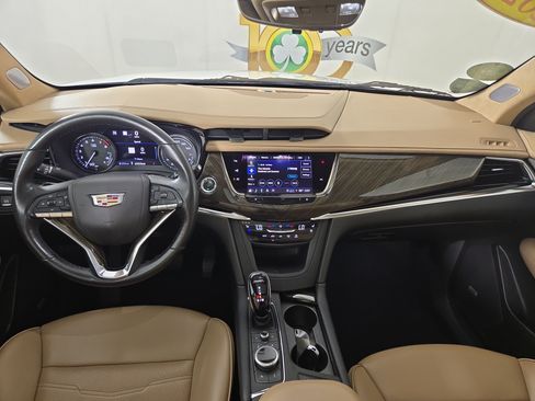 Used 2024 Cadillac XT6 Premium Luxury w/ Platinum Package AWD/4WD image 15