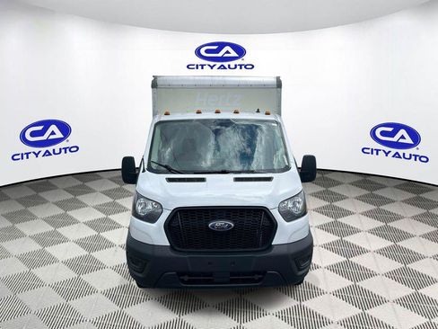 Used 2022 Ford Transit 350 DRW RWD image 16