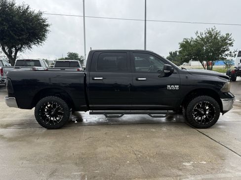 Used 2014 RAM 1500 Lone Star RWD image 3