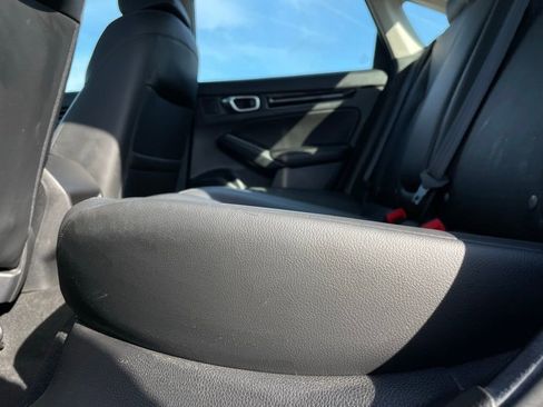 Used 2024 Honda Civic Touring image 40