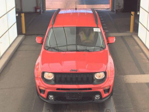 Used 2020 Jeep Renegade Altitude image 3