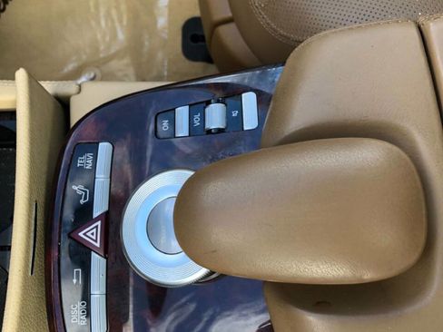 Used 2007 Mercedes-Benz S 550 4MATIC image 17