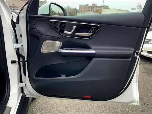 Used 2026 Mercedes-Benz GLC 300 4MATIC image 19