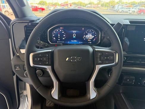 New 2026 Chevrolet Silverado 2500 LT w/ Trail Boss Package AWD/4WD image 3