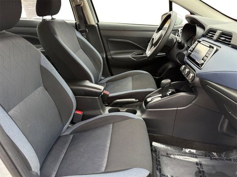 Certified 2023 Nissan Versa SV image 15