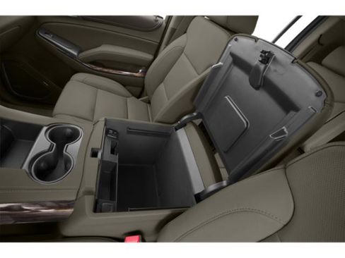 Used 2015 GMC Yukon XL SLE w/ Convenience Package image 21