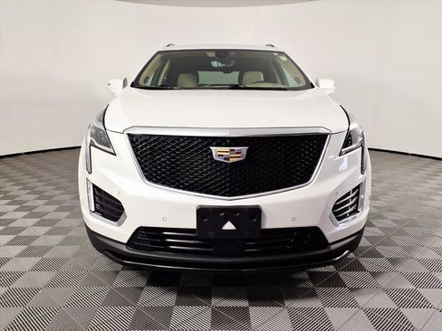 Used 2020 Cadillac XT5 Sportv w/ Platinum Package image 2