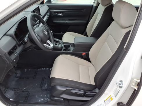 Used 2024 Honda CR-V LX image 15