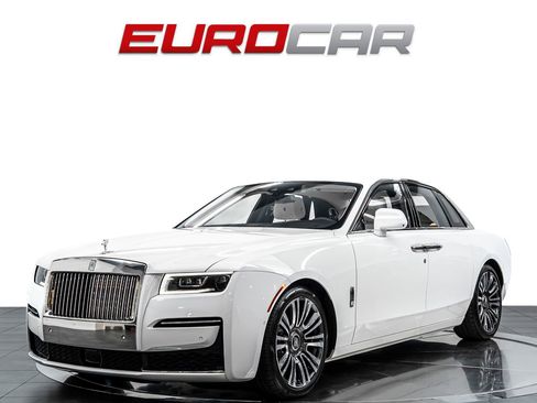 Used 2024 Rolls-Royce Ghost AWD/4WD image 1