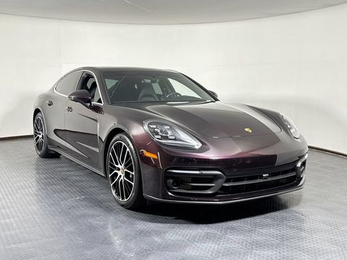 Certified 2023 Porsche Panamera Platinum Edition RWD image 9