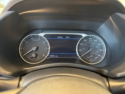 Used 2024 Nissan Sentra SV image 18