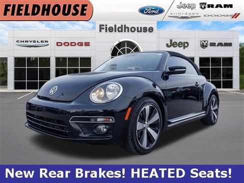 Used 2013 Volkswagen Beetle 2.0T image 1