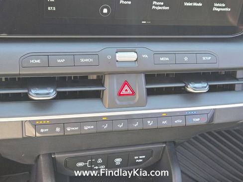 New 2026 Kia K4 FWD image 18