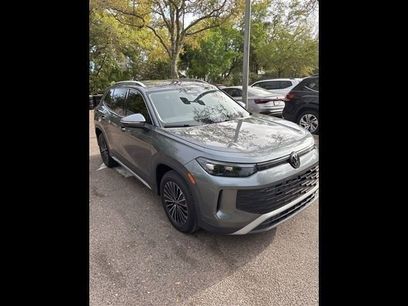 Used 2025 Volkswagen Tiguan S w/ 18" Wheel Package