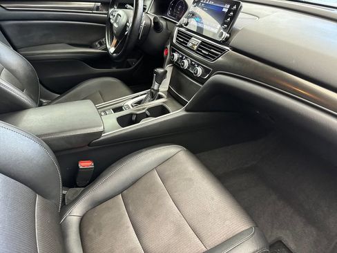 Used 2020 Honda Accord LX image 14